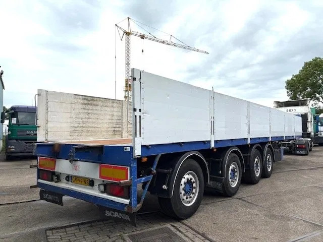 Kwb KWB P-504-STI-H 4-AXLE FLATBED TRAILER (SAF AXLES / 2x STEERING AXLE / 2x LIFT-AXLE / ALUMINIUM SIDE BORDS /ABS-EBS) - Dropside/ Flatbed semi-trailer: picture 3 Kwb KWB P-504-STI-H 4-AXLE FLATBED TRAILER (SAF AXLES / 2x STEERING AXLE / 2x LIFT-AXLE / ALUMINIUM SIDE BORDS /ABS-EBS) - Dropside/ Flatbed semi-trailer: picture 3