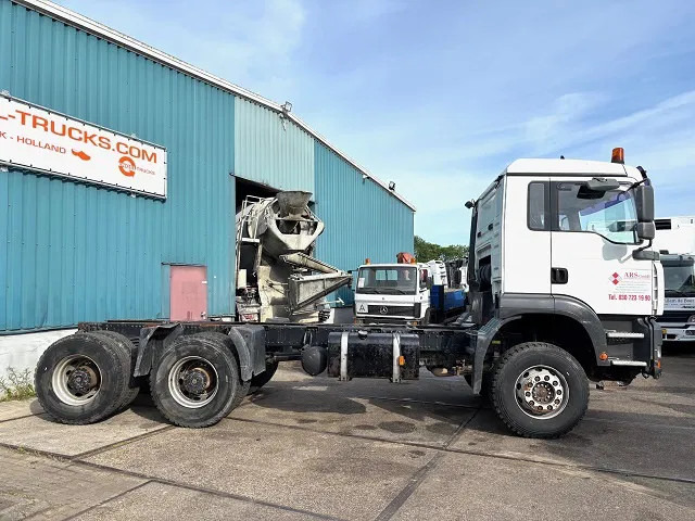 MAN TGA 33.460 6x4 FULL STEEL CHASSIS (6-CILINDER HEADS) (ZF16 MANUAL GEARBOX / FULL STEEL SUSPENSION / REDUCTIONS AXLES / AIRCONDIT - Cab chassis truck: picture 4 MAN TGA 33.460 6x4 FULL STEEL CHASSIS (6-CILINDER HEADS) (ZF16 MANUAL GEARBOX / FULL STEEL SUSPENSION / REDUCTIONS AXLES / AIRCONDIT - Cab chassis truck: picture 4