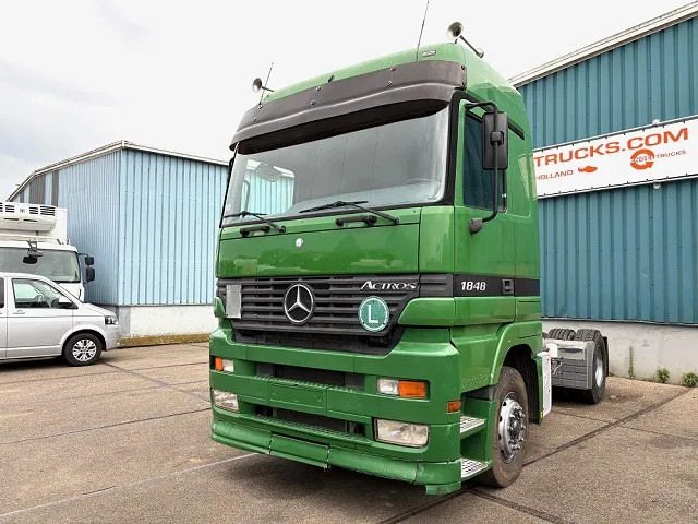 Mercedes-Benz Actros 1848 V8 MEGASPACE (EPS WITH CLUTCH (3 PEDALS) / REDUCTION AXLE / FRIDGE / ETC.) - Tractor unit: picture 1 Mercedes-Benz Actros 1848 V8 MEGASPACE (EPS WITH CLUTCH (3 PEDALS) / REDUCTION AXLE / FRIDGE / ETC.) - Tractor unit: picture 1