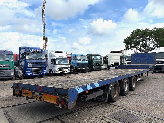 Zwalve 0.3.S.13.27 3-AS 13,60M. STEPDECK (BPW-AXLE / AIRSUSPENSION / LIFT-AXLE / 12 TIRES / ABS-BRAKE SYSTEM) - Low loader semi-trailer: picture 3 Zwalve 0.3.S.13.27 3-AS 13,60M. STEPDECK (BPW-AXLE / AIRSUSPENSION / LIFT-AXLE / 12 TIRES / ABS-BRAKE SYSTEM) - Low loader semi-trailer: picture 3