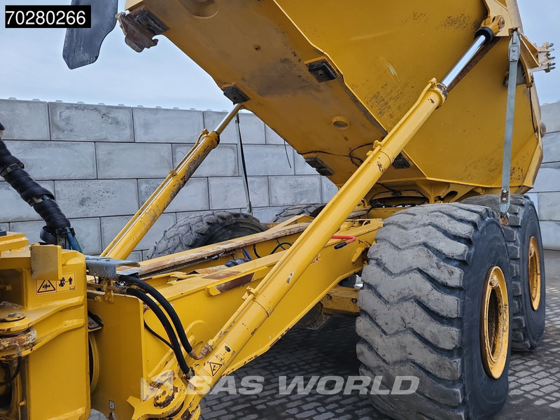 Articulated dumper BELL B40 D: picture 13