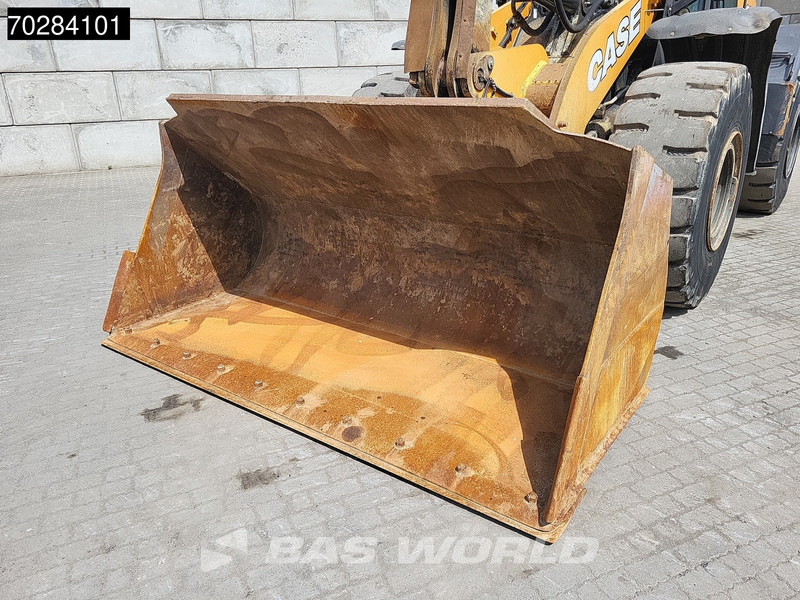 Wheel loader Case 821G GERMAN MACHINE: picture 13