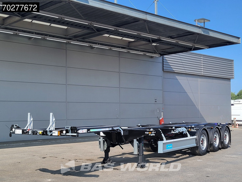 D-Tec VCC-01 3 axles Portmaster Flexi-Lock PM-3-S NEW Liftachse - Container transporter/ Swap body semi-trailer: picture 1 D-Tec VCC-01 3 axles Portmaster Flexi-Lock PM-3-S NEW Liftachse - Container transporter/ Swap body semi-trailer: picture 1