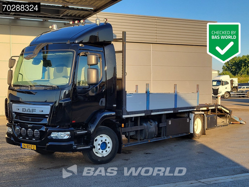 DAF LF 180 4X2 14t NL-Truck Machine transporter Oprijwagen Hydraulic ramps Euro 6 - Autotransporter truck: picture 1 DAF LF 180 4X2 14t NL-Truck Machine transporter Oprijwagen Hydraulic ramps Euro 6 - Autotransporter truck: picture 1