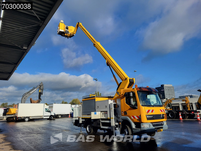 DAF LF45.180 LF 4X2 NL-Truck Ruthmann 18mtr Telescopic Arm Hubarbeitsbühne Automatic Euro 5 - Crane truck: picture 3 DAF LF45.180 LF 4X2 NL-Truck Ruthmann 18mtr Telescopic Arm Hubarbeitsbühne Automatic Euro 5 - Crane truck: picture 3