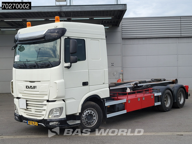 DAF XF 480 6X2 NL-Truck VDL S25-6400 Lift-Axle Automatic ACC Euro 6 - Hook lift truck: picture 3 DAF XF 480 6X2 NL-Truck VDL S25-6400 Lift-Axle Automatic ACC Euro 6 - Hook lift truck: picture 3