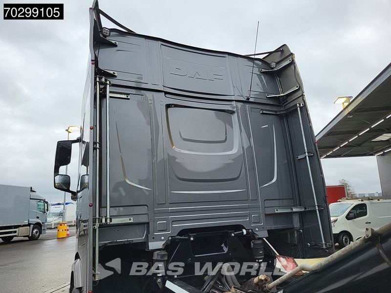 DAF XG 530 6X2 HIAB Multilift ULT21S61-WMITF Lift + Steering Axle Retarder Automatic Euro 6 - Hook lift truck: picture 3 DAF XG 530 6X2 HIAB Multilift ULT21S61-WMITF Lift + Steering Axle Retarder Automatic Euro 6 - Hook lift truck: picture 3