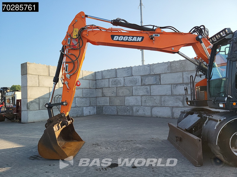 Wheel excavator Doosan DX165W-5 DUTCH MACHINE: picture 9