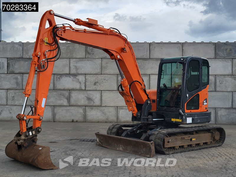 Doosan DX85 R-3 4 BUCKETS - Mini excavator: picture 2 Doosan DX85 R-3 4 BUCKETS - Mini excavator: picture 2