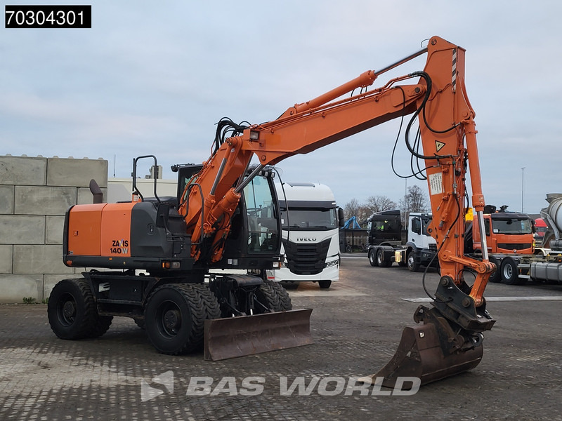 Wheel excavator Hitachi ZX140W -5: picture 6