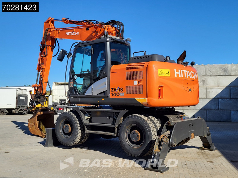 Hitachi ZX140W -5 OUTRIGGERS + BLADE - Wheel excavator: picture 3 Hitachi ZX140W -5 OUTRIGGERS + BLADE - Wheel excavator: picture 3