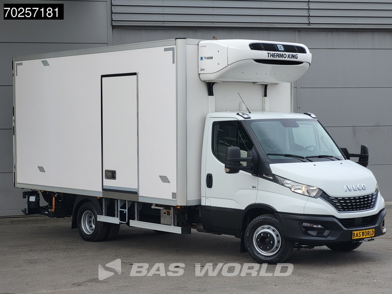 Iveco Daily 72C21 3.0L Koelwagen Laadklep Thermo King T-600R 380V Luchtvering Koelwagen Airco Cruise Camera Koeler Koel Kühlwagen 28m3 A/C C - Refrigerated van: picture 5 Iveco Daily 72C21 3.0L Koelwagen Laadklep Thermo King T-600R 380V Luchtvering Koelwagen Airco Cruise Camera Koeler Koel Kühlwagen 28m3 A/C C - Refrigerated van: picture 5