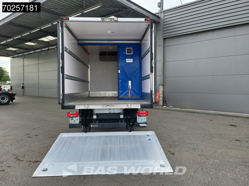 Iveco Daily 72C21 3.0L Koelwagen Laadklep Thermo King T-600R 380V Luchtvering Koelwagen Airco Cruise Camera Koeler Koel Kühlwagen 28m3 A/C C - Refrigerated van: picture 3 Iveco Daily 72C21 3.0L Koelwagen Laadklep Thermo King T-600R 380V Luchtvering Koelwagen Airco Cruise Camera Koeler Koel Kühlwagen 28m3 A/C C - Refrigerated van: picture 3