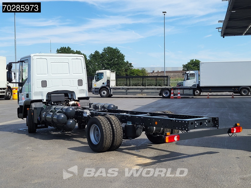 Iveco Eurocargo 120LE210 4X2 6x CNG Tanks Telma Manual Euro 6 - Cab chassis truck: picture 2 Iveco Eurocargo 120LE210 4X2 6x CNG Tanks Telma Manual Euro 6 - Cab chassis truck: picture 2