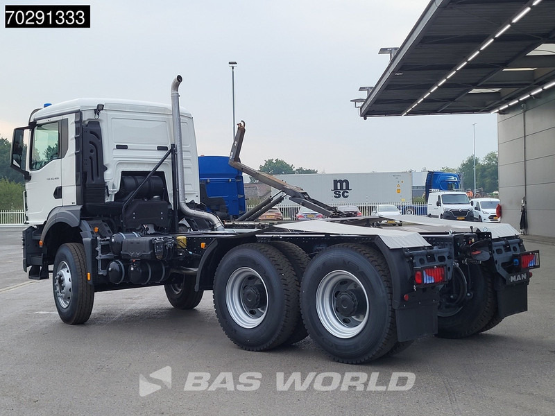 MAN TGS 40.400 6X4 NEW 6x4 chassis PTO Preparation Steelsuspension Big-Axle Automatic Euro 2 - Cab chassis truck: picture 2 MAN TGS 40.400 6X4 NEW 6x4 chassis PTO Preparation Steelsuspension Big-Axle Automatic Euro 2 - Cab chassis truck: picture 2
