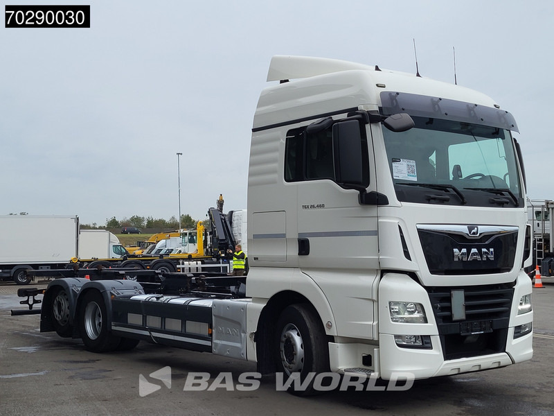 MAN TGX 26.460 6X2 BDF Liftaxle Automatic Retarder ACC Euro 6 - Container transporter/ Swap body truck: picture 3 MAN TGX 26.460 6X2 BDF Liftaxle Automatic Retarder ACC Euro 6 - Container transporter/ Swap body truck: picture 3
