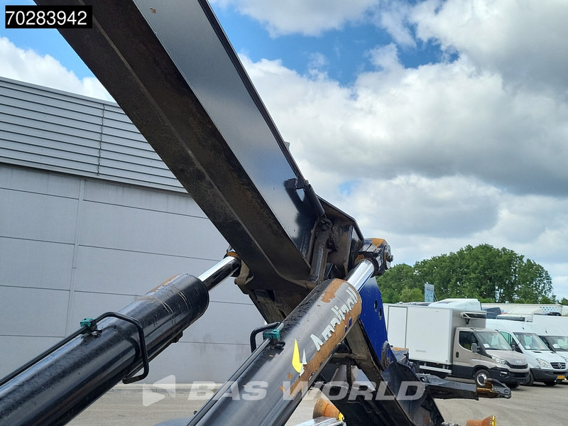 MAN TGX 28.460 6X2 20tons Marrel hooklift Lift axle Automatic Euro 6 - Hook lift truck: picture 3 MAN TGX 28.460 6X2 20tons Marrel hooklift Lift axle Automatic Euro 6 - Hook lift truck: picture 3
