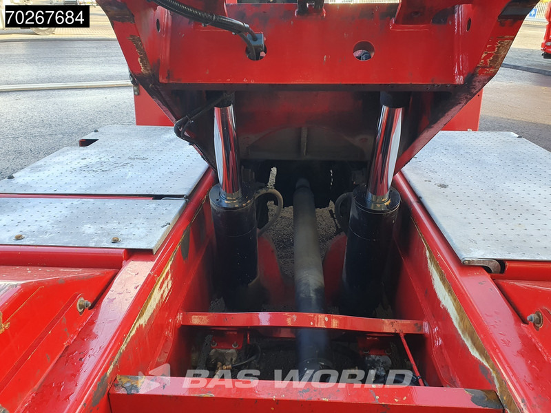 MOL MY225 4X2 - Terminal tractor: picture 5 MOL MY225 4X2 - Terminal tractor: picture 5