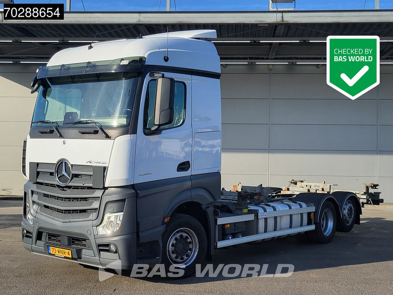 Mercedes-Benz Actros 2545 Actros 6X2 NL-Truck Retarder 2xTanks Lift-Axle ACC Xenon Navi Euro 6 - Container transporter/ Swap body truck: picture 1 Mercedes-Benz Actros 2545 Actros 6X2 NL-Truck Retarder 2xTanks Lift-Axle ACC Xenon Navi Euro 6 - Container transporter/ Swap body truck: picture 1