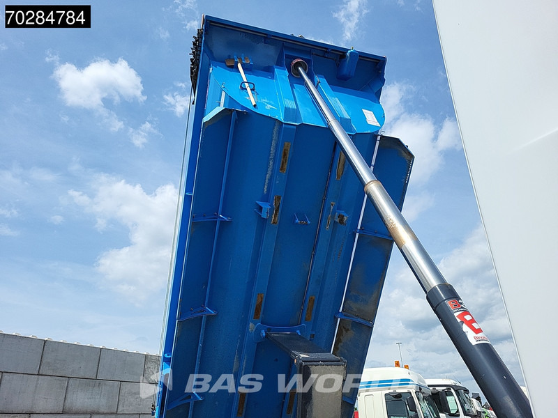 Mercedes-Benz Arocs 3243 8X4 16m3 tipper Big-Axle Steelsuspension Automatic Navi Euro 6 - Tipper: picture 5 Mercedes-Benz Arocs 3243 8X4 16m3 tipper Big-Axle Steelsuspension Automatic Navi Euro 6 - Tipper: picture 5