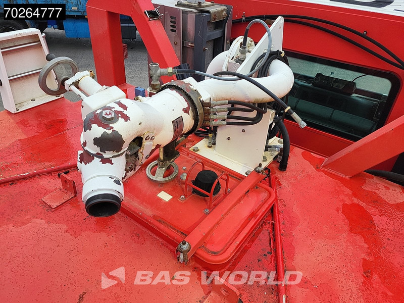 Fire truck Renault Kerax 410 8X4 Telma Sides CCF 6000 Big-Axle Steelsuspension Euro 3: picture 12 Fire truck Renault Kerax 410 8X4 Telma Sides CCF 6000 Big-Axle Steelsuspension Euro 3: picture 12