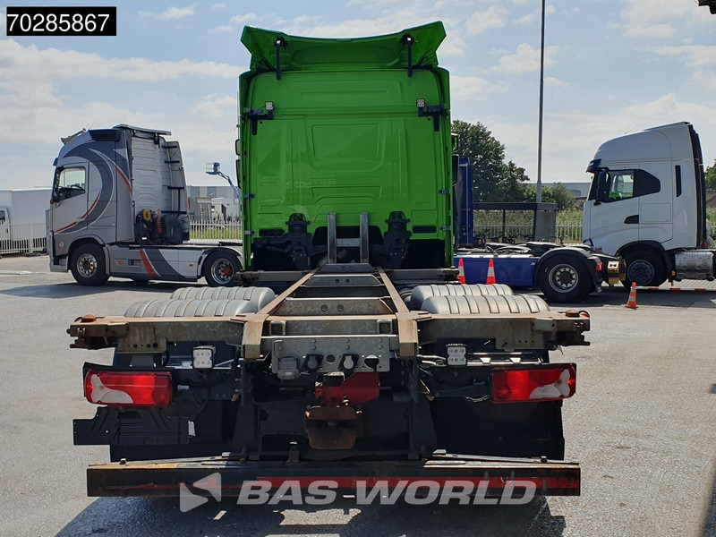 Scania R520 R 6X2 BDF Retarder Lift-axle Automatic LED ACC Euro 6 - Container transporter/ Swap body truck: picture 3 Scania R520 R 6X2 BDF Retarder Lift-axle Automatic LED ACC Euro 6 - Container transporter/ Swap body truck: picture 3