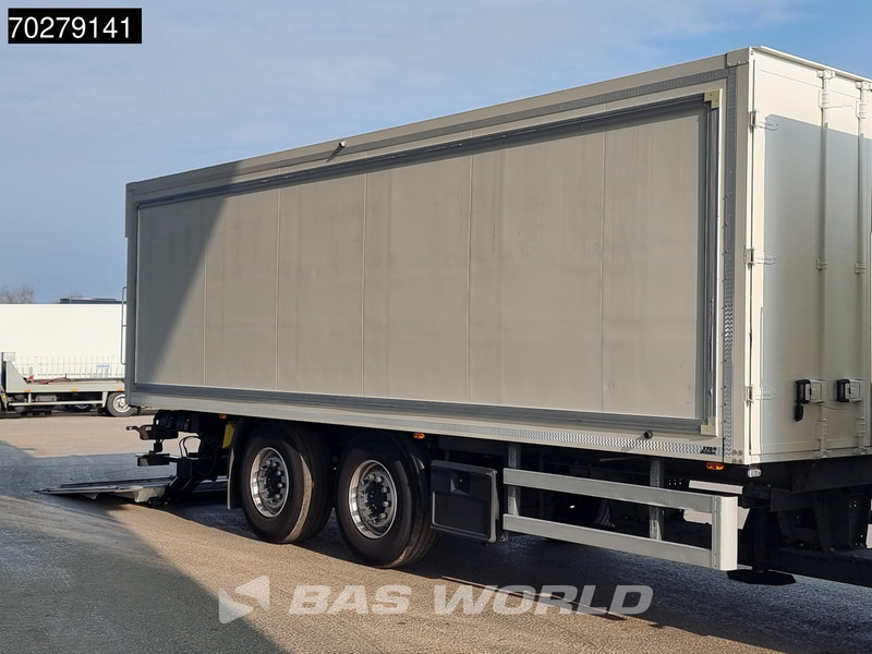 Schlumbohm & Rohde 2 axles Ladebordwand - Closed box trailer: picture 3 Schlumbohm & Rohde 2 axles Ladebordwand - Closed box trailer: picture 3