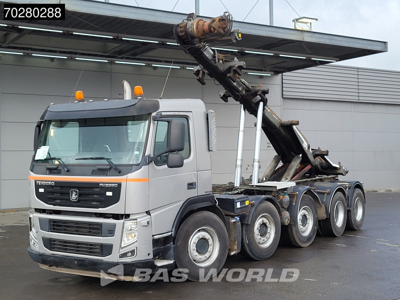 Terberg FM 2850 10X4 Chain system Retarder Big-Axle Automatic Euro 5 - Hook lift truck: picture 2 Terberg FM 2850 10X4 Chain system Retarder Big-Axle Automatic Euro 5 - Hook lift truck: picture 2