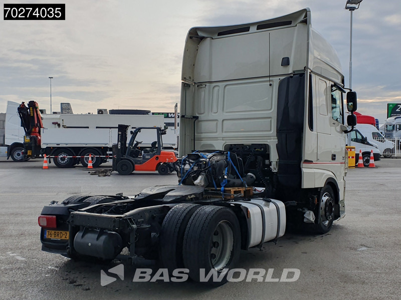 DAF XF 480 XF 4X2 DAMAGED! NL-Truck Mega Retarder 2X Tanks ACC Standklima Euro 6 - Tractor unit: picture 5 DAF XF 480 XF 4X2 DAMAGED! NL-Truck Mega Retarder 2X Tanks ACC Standklima Euro 6 - Tractor unit: picture 5
