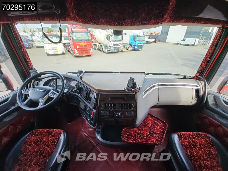 Tractor unit DAF XF 530 6X2 Special Interior! NL-Truck SSC Lift+Lenkachse ACC Navi Euro 6: picture 16
