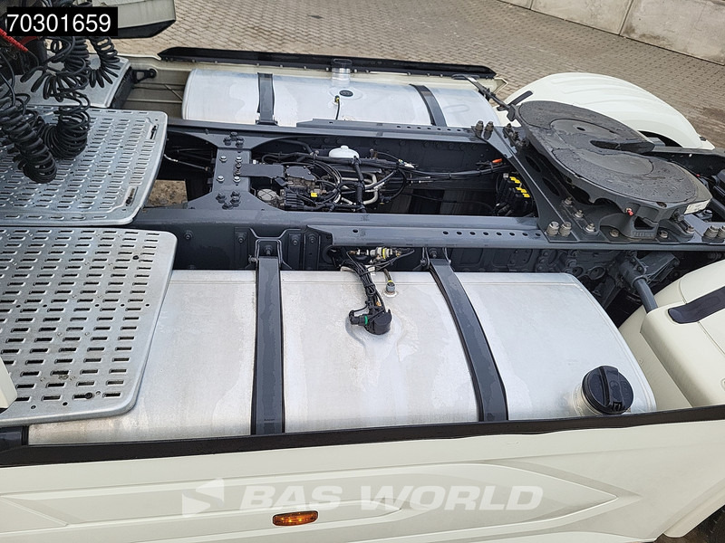 Tractor unit DAF XG+ 530 4X2 Top Condition! XG+ Retarder 2xTanks Leather Alcoa's Standklima ACC Euro 6: picture 8