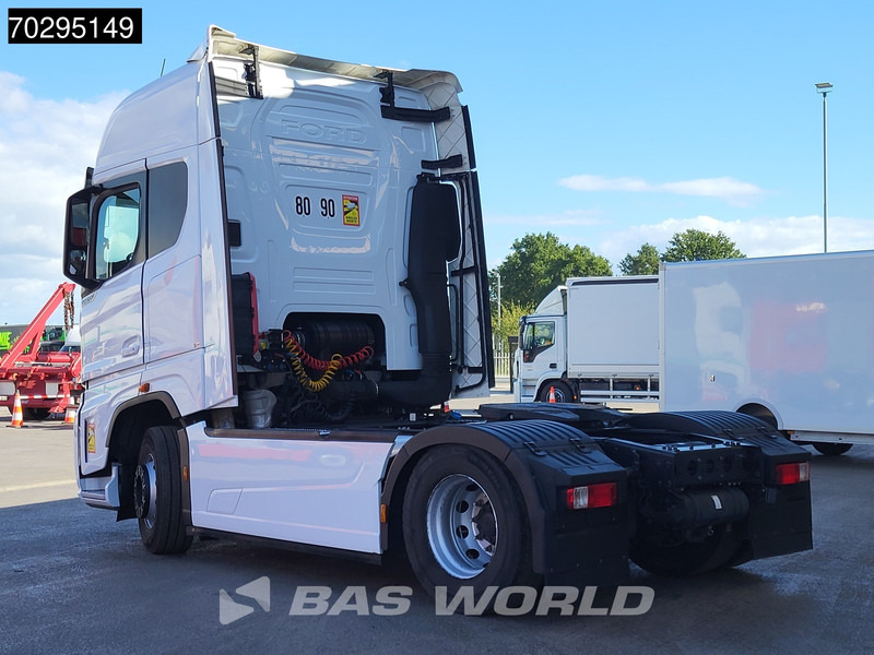 Ford F-Max 500 4X2 Retarder 2xTanks ACC Standklima Euro 6 - Tractor unit: picture 2 Ford F-Max 500 4X2 Retarder 2xTanks ACC Standklima Euro 6 - Tractor unit: picture 2