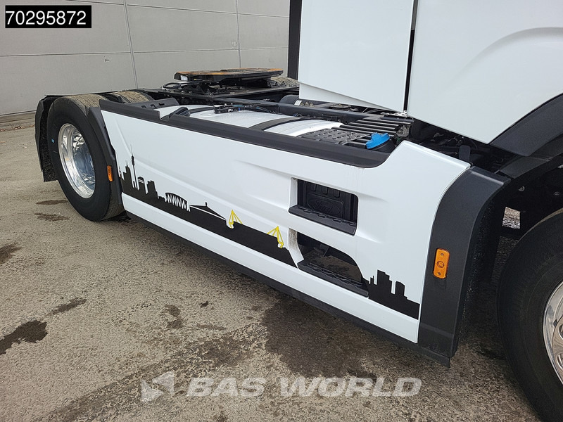 Tractor unit Ford F-Max 500 4X2 Retarder Standairco 2xTanks ACC LED Euro 6: picture 12 Tractor unit Ford F-Max 500 4X2 Retarder Standairco 2xTanks ACC LED Euro 6: picture 12