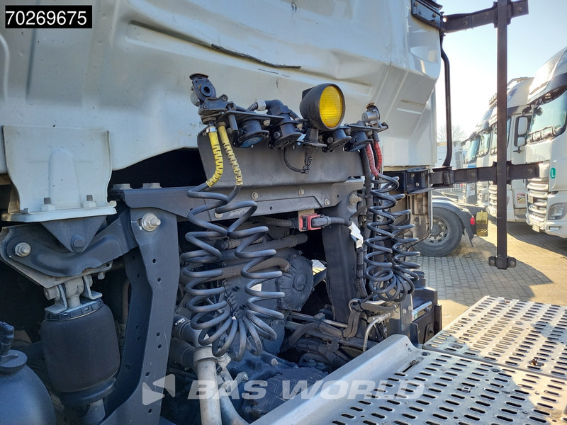Iveco S-Way 460 4X2 Euro 6 Retarder ACC 8x CNG Tanks - Tractor unit: picture 5 Iveco S-Way 460 4X2 Euro 6 Retarder ACC 8x CNG Tanks - Tractor unit: picture 5