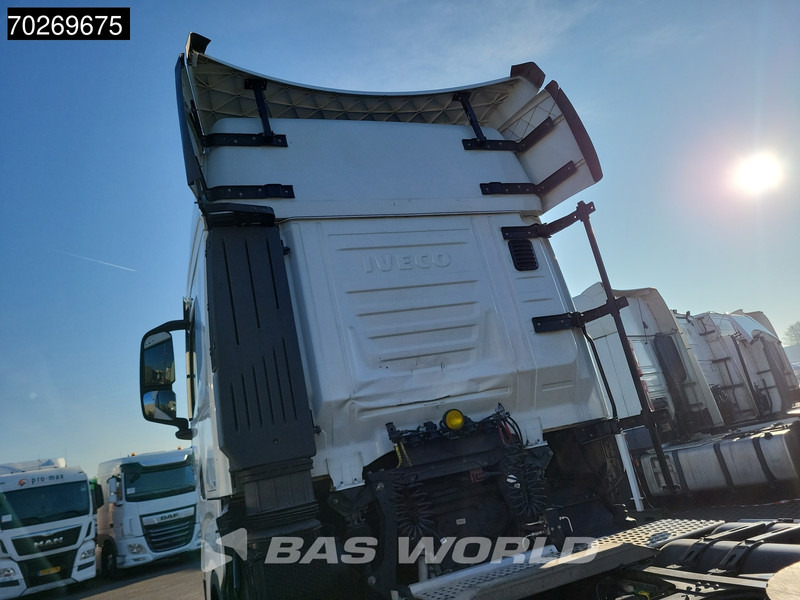 Iveco S-Way 460 4X2 Euro 6 Retarder ACC 8x CNG Tanks - Tractor unit: picture 3 Iveco S-Way 460 4X2 Euro 6 Retarder ACC 8x CNG Tanks - Tractor unit: picture 3