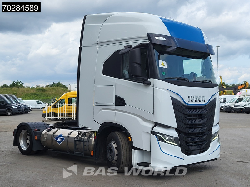 Iveco S-Way 460 4X2 LNG Mega Retarder 2x Tanks Navi - Tractor unit: picture 3 Iveco S-Way 460 4X2 LNG Mega Retarder 2x Tanks Navi - Tractor unit: picture 3