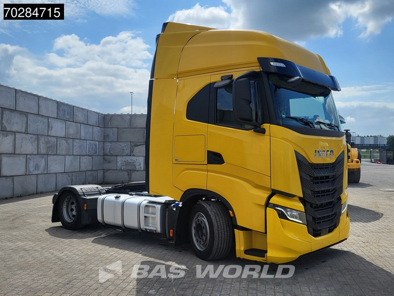 Iveco S-Way 460 4X2 Mega Retarder Navi ACC Euro 6 - Tractor unit: picture 3 Iveco S-Way 460 4X2 Mega Retarder Navi ACC Euro 6 - Tractor unit: picture 3