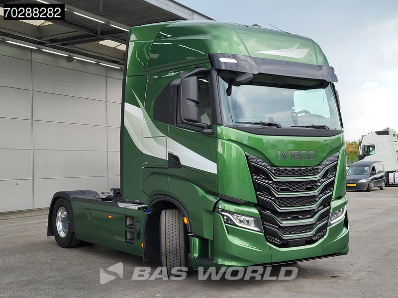 Iveco S-Way 500 4X2 2024! 2x Tanks Standklima ADR Alcoa's ACC Euro 6 - Tractor unit: picture 3 Iveco S-Way 500 4X2 2024! 2x Tanks Standklima ADR Alcoa's ACC Euro 6 - Tractor unit: picture 3