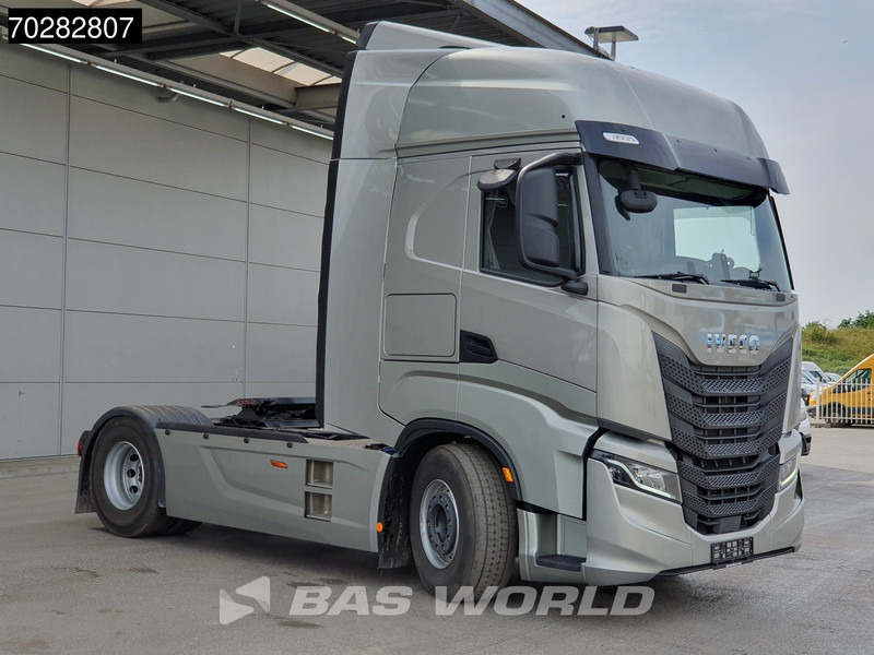 Iveco S-Way 530 4X2 Retarder Standklima LED Navi Euro 6 - Tractor unit: picture 3 Iveco S-Way 530 4X2 Retarder Standklima LED Navi Euro 6 - Tractor unit: picture 3