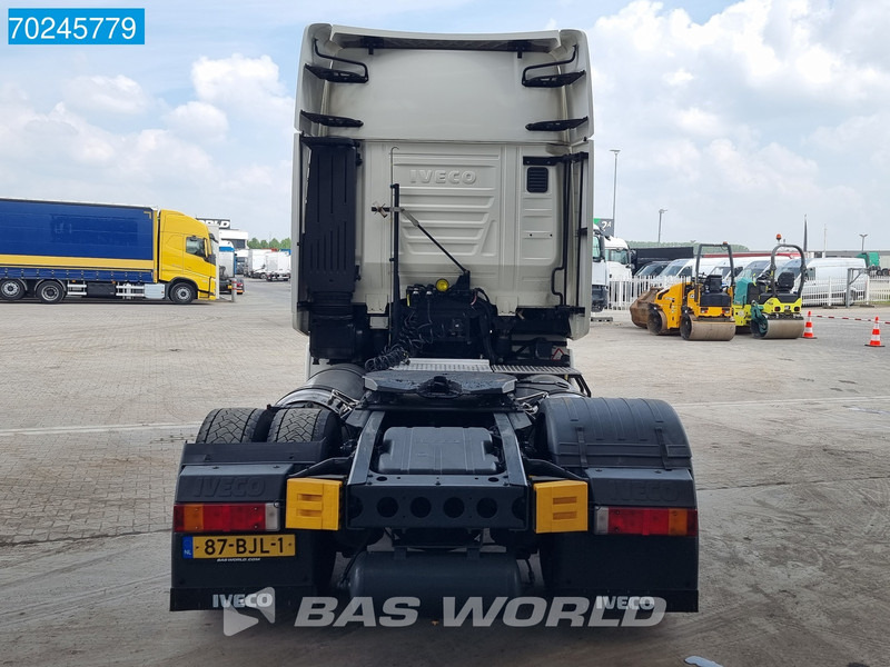 Iveco Stralis 400 4X2 NL-Truck LNG Retarder 2x Tanks Euro 6 - Tractor unit: picture 3 Iveco Stralis 400 4X2 NL-Truck LNG Retarder 2x Tanks Euro 6 - Tractor unit: picture 3
