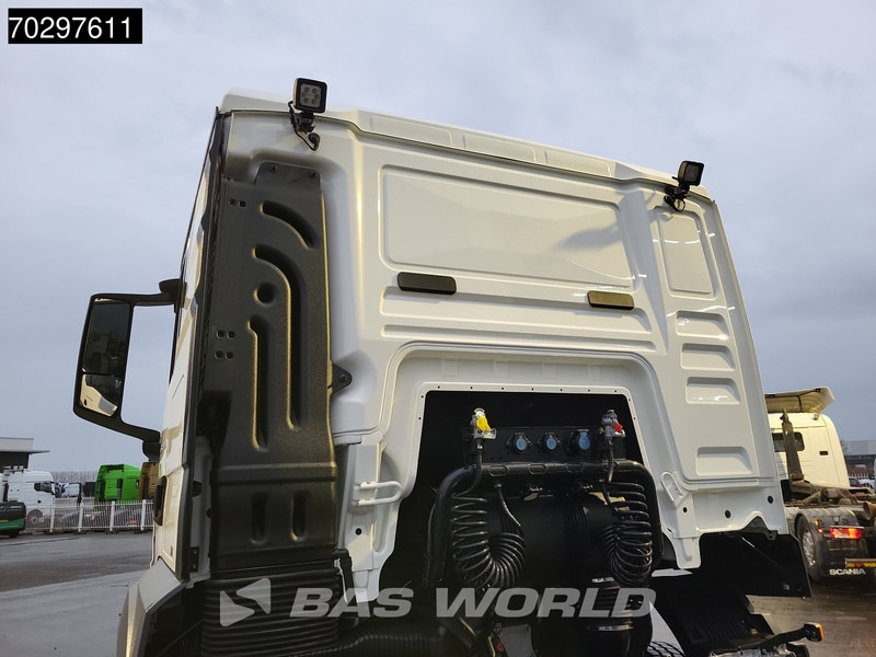 New Tractor unit MAN TGS 33.440 6X4 NEW! TN Manual Full-Steel Big-Axle Drumbrakes Euro 2: picture 9 New Tractor unit MAN TGS 33.440 6X4 NEW! TN Manual Full-Steel Big-Axle Drumbrakes Euro 2: picture 9