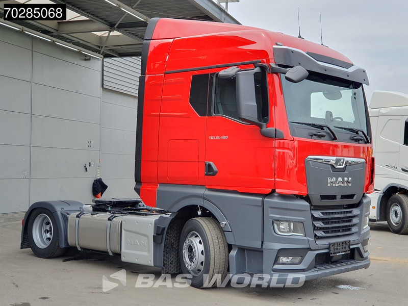 MAN TGX 18.480 4X2 NEW! GM Mega 2x Tanks Euro 6 - Tractor unit: picture 3 MAN TGX 18.480 4X2 NEW! GM Mega 2x Tanks Euro 6 - Tractor unit: picture 3