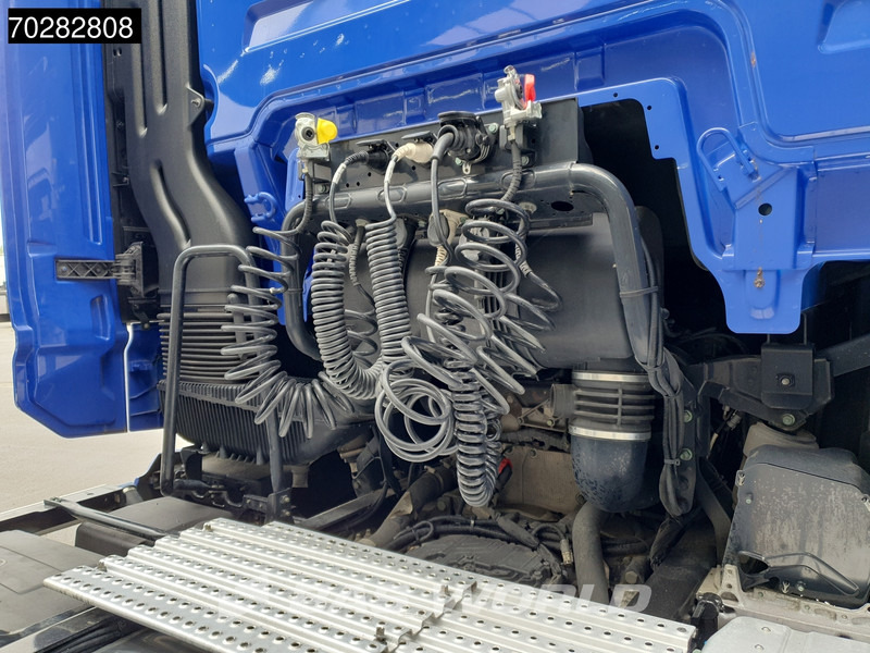 MAN TGX 18.510 4X2 GX Retarder 2x Tanks Full-Air Standklima Alcoa's Navi LED - Tractor unit: picture 5 MAN TGX 18.510 4X2 GX Retarder 2x Tanks Full-Air Standklima Alcoa's Navi LED - Tractor unit: picture 5