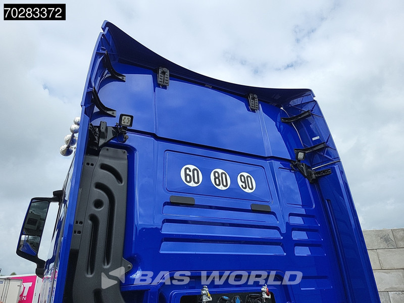 MAN TGX 18.510 4X2 Retarder 2xTanks Standklima LED Navi Euro 6 - Tractor unit: picture 5 MAN TGX 18.510 4X2 Retarder 2xTanks Standklima LED Navi Euro 6 - Tractor unit: picture 5