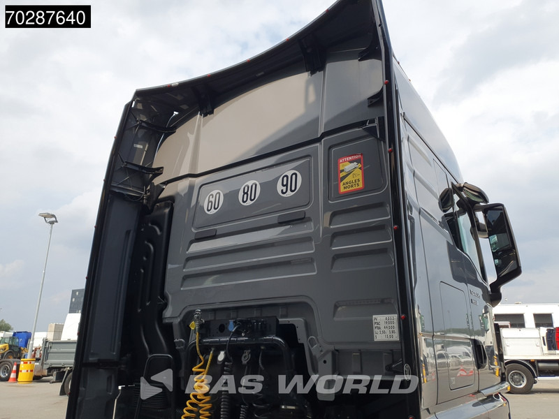MAN TGX 18.520 4X2 Individual Lion S! GX Retarder Full-Air 2x Tanks Navi LED ACC Euro 6 - Tractor unit: picture 5 MAN TGX 18.520 4X2 Individual Lion S! GX Retarder Full-Air 2x Tanks Navi LED ACC Euro 6 - Tractor unit: picture 5