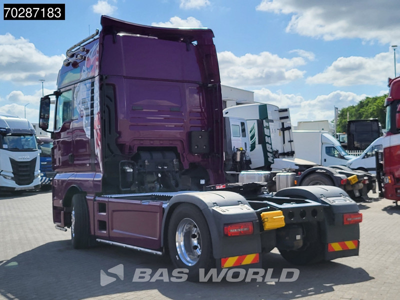MAN TGX 18.580 4X2 XXL Retarder 2x Tanks Standklima Xenon ACC Navi - Tractor unit: picture 2 MAN TGX 18.580 4X2 XXL Retarder 2x Tanks Standklima Xenon ACC Navi - Tractor unit: picture 2
