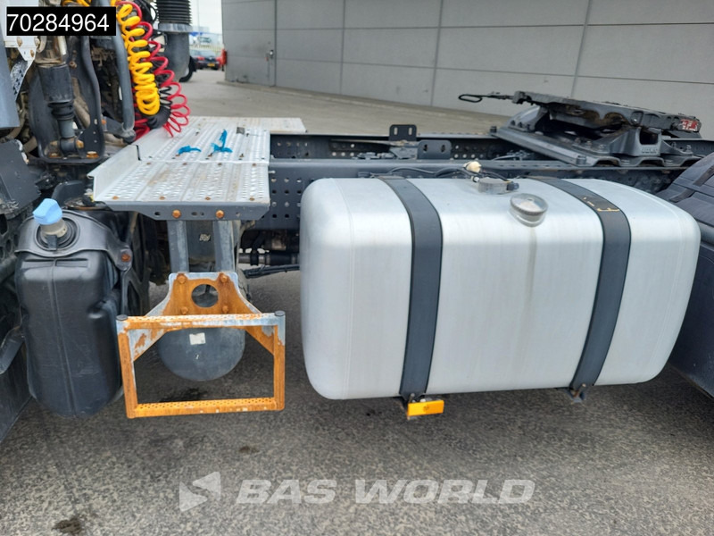 Tractor unit Mercedes-Benz Actros 1845 4X2 ClassicSpace Retarder Euro 6: picture 13