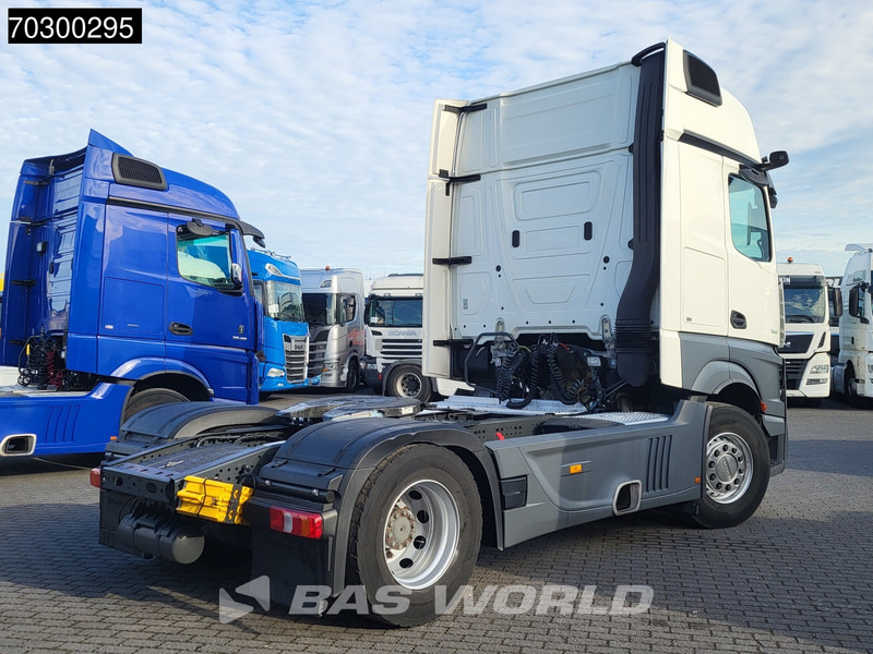 Mercedes-Benz Actros 1845 4X2 GigaSpace Retarder MirrorCam Navi Euro 6 - Tractor unit: picture 5 Mercedes-Benz Actros 1845 4X2 GigaSpace Retarder MirrorCam Navi Euro 6 - Tractor unit: picture 5