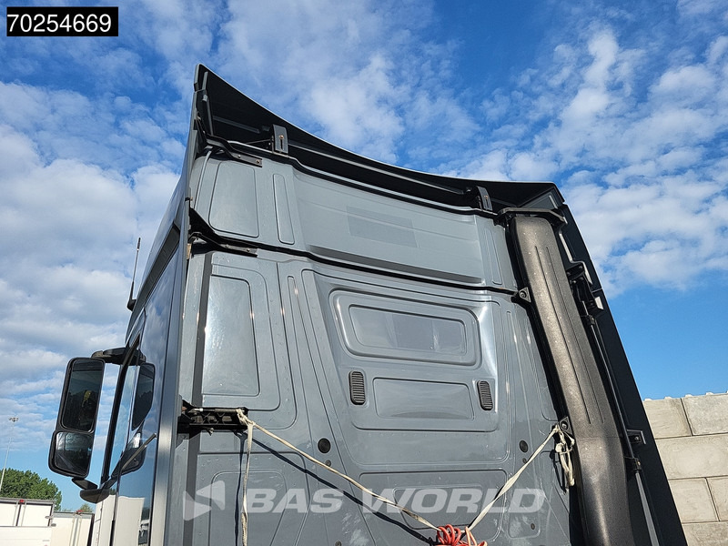 Mercedes-Benz Actros 1845 4X2 StreamSpace 2x Tanks - Tractor unit: picture 5 Mercedes-Benz Actros 1845 4X2 StreamSpace 2x Tanks - Tractor unit: picture 5