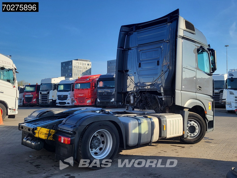 Mercedes-Benz Actros 1851 4X2 BigSpace 2x Tanks - Tractor unit: picture 5 Mercedes-Benz Actros 1851 4X2 BigSpace 2x Tanks - Tractor unit: picture 5